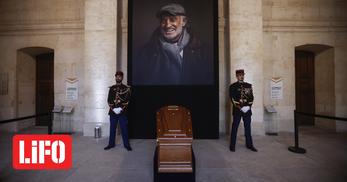 France Says Goodbye To Jean Paul Belmondo He Ll Always Smile Wherever He Is