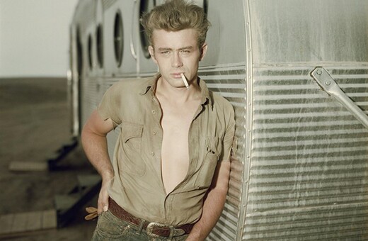 James Dean: Σαν σήμερα σκοτώθηκε 