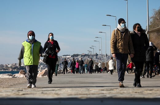 Γώγος: Έως 15% μεγαλύτερη προστασία με διπλή μάσκα