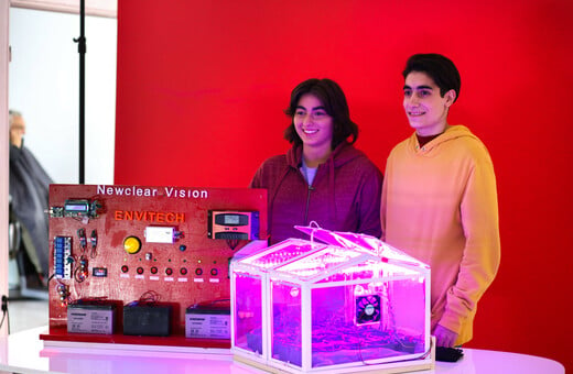 Generation Next: Δύο μαθητές λυκείου δημιούργησαν ένα «θερμοκήπιο του μέλλοντος» με τεχνητή νοημοσύνη μέσα σε 3 μήνες