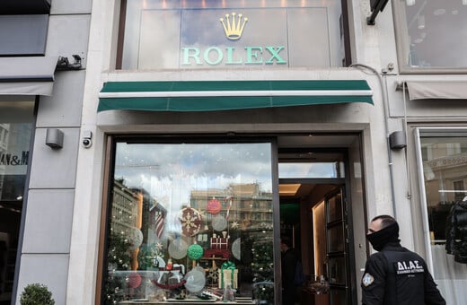 Μαρτυρίες από την ληστεία σε κατάστημα της Rolex στην πλατεία Καρύτση