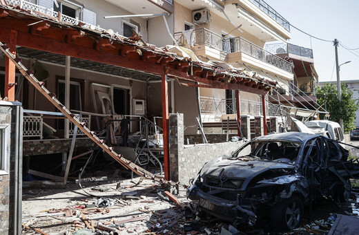 Ισχυρή έκρηξη στον Ασπρόπυργο - Ζημιές σε σπίτια και οχήματα 