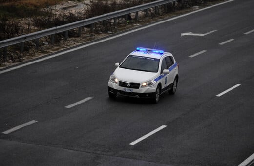 Θεσσαλονίκη: Μαχαίρωσε 19χρονη στη μέση του δρόμου – Αναζητείται ο δράστης