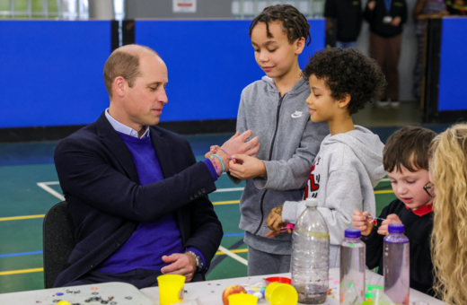 Παιδί ρώτησε τον πρίγκιπα Ουίλιαμ πόσα λεφτά έχει στην τράπεζα- Η απάντησή του
