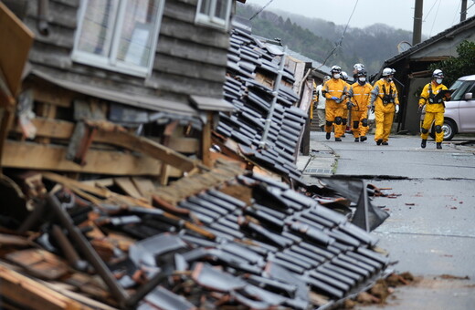 Σεισμός στην Ιαπωνία: Τους 62 εφτασαν οι νεκροί- Μάχη με τον χρόνο για να εντοπιστούν επιζώντες