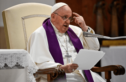 Ουκρανία σε πάπα Φραγκίσκο: «Δεν θα παραδοθούμε ποτέ»