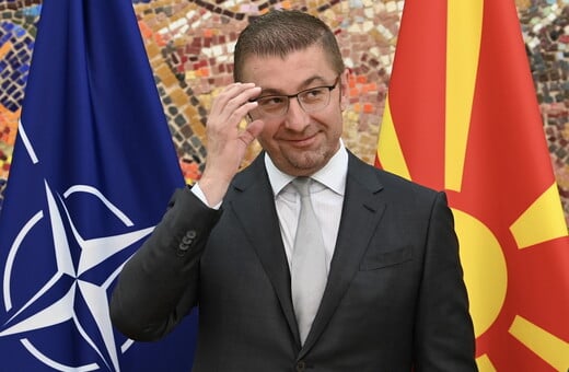 Μίτσκοσκι: Θα σεβαστώ τη Συμφωνία των Πρεσπών, όμως θα αποκαλώ τη χώρα μου Μακεδονία