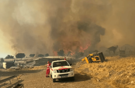 Φωτιές: Μάχη για τις φλόγες στη Ροδόπη- Καλύτερη εικόνα στις υπόλοιπες περιοχές