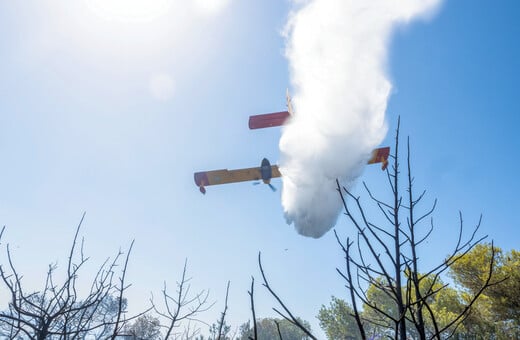 Κικίλιας για τους πιλότους στις φωτιές: «Respect στους πραγματικούς ήρωες»