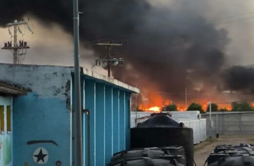 Φωτιά στη Ριτσώνα: Εκκενώθηκε λόγω των καπνών η δομή προσφύγων