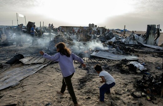 Γάζα: Το Ισραήλ κτύπησε σχολείο στη Χαν Γιούνις - Τουλάχιστον 29 νεκροί
