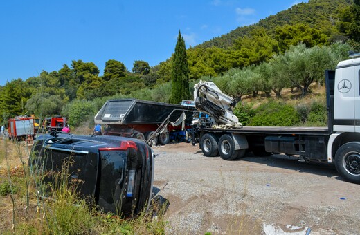 Πολύνεκρο τροχαίο στη Μεσσηνία: Κρίσιμη αλλά σταθερή η κατάσταση του 19χρονου