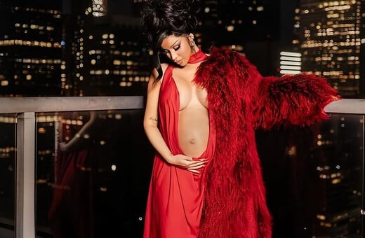 Cardi B: Ανακοίνωσε την τρίτη της εγκυμοσύνη ενώ χωρίζει με τον Offset