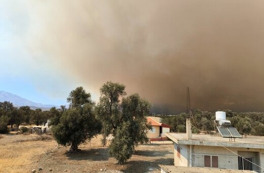 Φωτιά στο Ρέθυμνο: Νέο 112 για εκκένωση - Ανεξέλεγκτο το μέτωπο