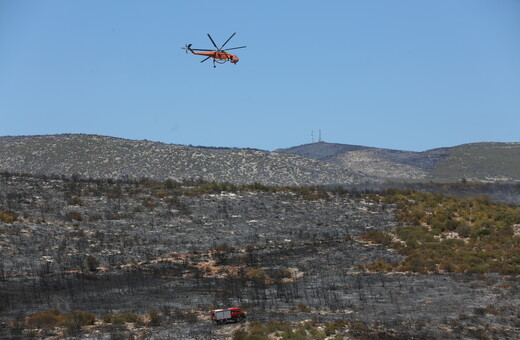 Φωτιά στην Αττική: Κλειστός ο αρχαιολογικός χώρος και το μουσείο στον Μαραθώνα