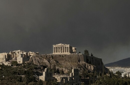 Τοξικός ο αέρας στην Αττική λόγω της φωτιάς – Πέντε φορές πάνω από το όριο ασφαλείας