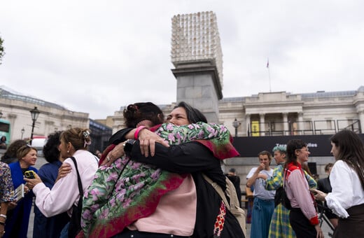 Η ιστορία μιας τρανς καλλιτέχνιδας εμπνέει το έργο της πλατείας Τραφάλγκαρ