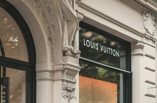 Η μητρική εταιρεία της Louis Vuitton γίνεται χορηγός της Formula 1