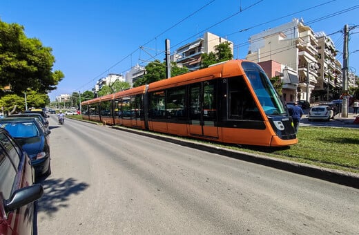 28η Οκτωβρίου: Αλλαγές σε μετρό και τραμ αύριο λόγω παρελάσεων