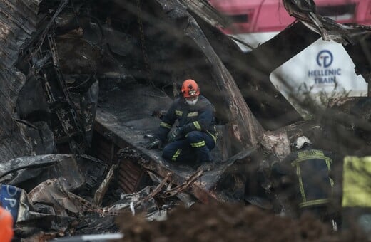 Τέμπη: «Από εύφλεκτα υγρά ο θάνατος 30 επιβατών» συμπεραίνει ειδική πραγματογνωμοσύνη 