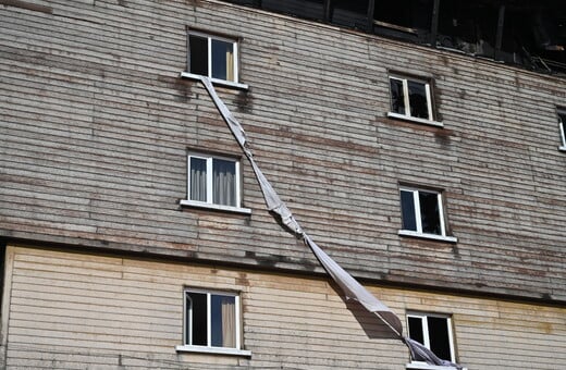 Φωτιά με 76 νεκρούς στην Τουρκία: Σε φορτηγό για κοτόπουλα αποθηκεύουν τις σορούς