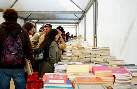 Το 28ο Παζάρι Βιβλίου επιστρέφει στην Πλατεία Κλαυθμώνος