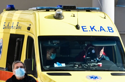 Πάτρα: Στο νοσοκομείο μαθητές μετά από χρήση ηλεκτρονικού τσιγάρου