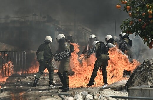 Τέμπη: Η ανακοίνωση της ΕΛΑΣ για τα επεισόδια στο Σύνταγμα