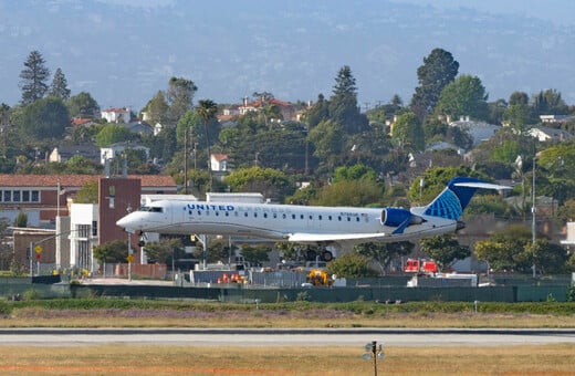 ΗΠΑ: Αναγκαστική προσγείωση πτήσης της United Airlines λόγω σοβαρών αναταράξεων