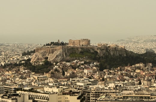 Καιρός - Τσατραφύλλιας: «Καταβάτες άνεμοι θα εκτοξεύσουν τα θερμόμετρα στους 33 βαθμούς»