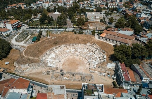 48 ώρες στη Λάρισα