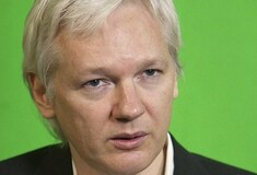 Ασάνζ: «Η ταινία για το Wikileaks είναι προπαγάνδα»