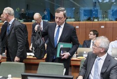 WSJ: Προειδοποίηση Ντράγκι στο Eurogroup για τις ελληνικές τράπεζες