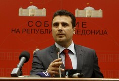 Τα Σκόπια διαψεύδουν τις δηλώσεις Ζάεφ - Δεν προτείναμε εμείς τα ονόματα και δεν αλλάζουμε το σύνταγμα