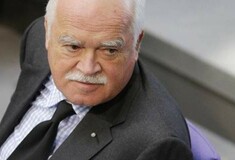 Παραιτήθηκε λόγω Ελλάδας ο αντιπρόεδρος του αδελφού κόμματός της Μέρκελ