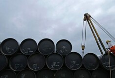 Η αναμονή της απόφασης των ΗΠΑ για το Ιράν «εκτοξεύει» τις τιμές του πετρελαίου