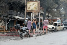 Αυτοψία: Τεράστια η καταστροφή στην ανατολική Αττική - 211 τα «κόκκινα» σπίτια έως τώρα