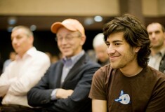 Αυτοκτόνησε στα 26 του ο πρωτοπόρος προγραμματιστής Aaron Swartz