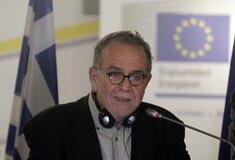 Τη Ν.Δ. και το Δήμο Χίου κατηγορεί ο Μουζάλας για την κατάσταση με τους πρόσφυγες