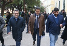 Την ενοχή του εκδότη των «Παραπολιτικών» Γιάννη Κουρτάκη και την απαλλαγή του Παναγιώτη Τζένου πρότεινε ο εισαγγελέας