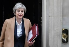 Ξεκίνησε επισήμως το Brexit - Παραδόθηκε η επιστολή της Μέι στις Βρυξέλλες και ενεργοποιήθηκε το άρθρο 50