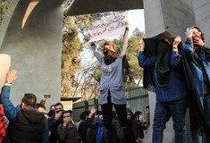 Τι «κρύβεται» πίσω από τις διαδηλώσεις στο Ιράν - Μεταρρυθμίσεις ή αλλαγή καθεστώτος;