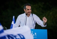 Μητσοτάκης: Στα 730 € ο κατώτερος μισθός εντός τριετίας - Να «αναστηθεί» η μεσαία τάξη