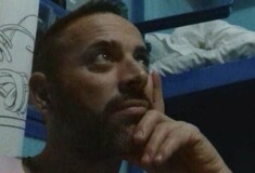 Ο Βασίλης Δημάκης ξεκινά ξανά απεργία πείνας και δίψας: «Κουράστηκα. Αγώνας για το αυτονόητο»