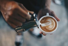 Πώς να φτιάξεις τον τέλειο καφέ στο σπίτι; Ένας βραβευμένος barista εξηγεί