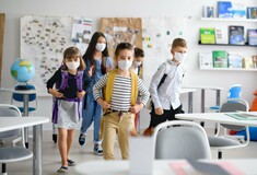 Θεοδωρικάκος: Δωρεάν οι μάσκες για τους μαθητές στα σχολεία - Κεραμέως: Δεν θα είναι υποχρεωτικές στα διαλείμματα