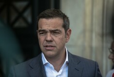 Τσίπρας: Ο Μητσοτάκης δεν έφτασε καν τον πήχη στις κυρώσεις. Γιατί πέταξε λευκή πετσέτα;