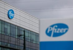 Μπουρλά: Επένδυση της Pfizer στη Θεσσαλονίκη - 600 νέες θέσεις εργασίας