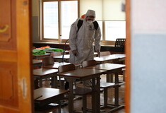 Κορωνοϊός: Οι επιφυλάξεις των επιστημόνων για το άνοιγμα των σχολείων - Τι δείχνουν οι μελέτες
