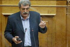 Στο «πειθαρχικό» του ΣΥΡΙΖΑ ο Πολάκης για φωτογραφίες σε τραπέζι με φίλους εν μέσω lockdown